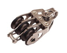 Triple Fixed Pulley Block With Becket & 20mm Sheave, 316 Stainless Side Plates, Miniox